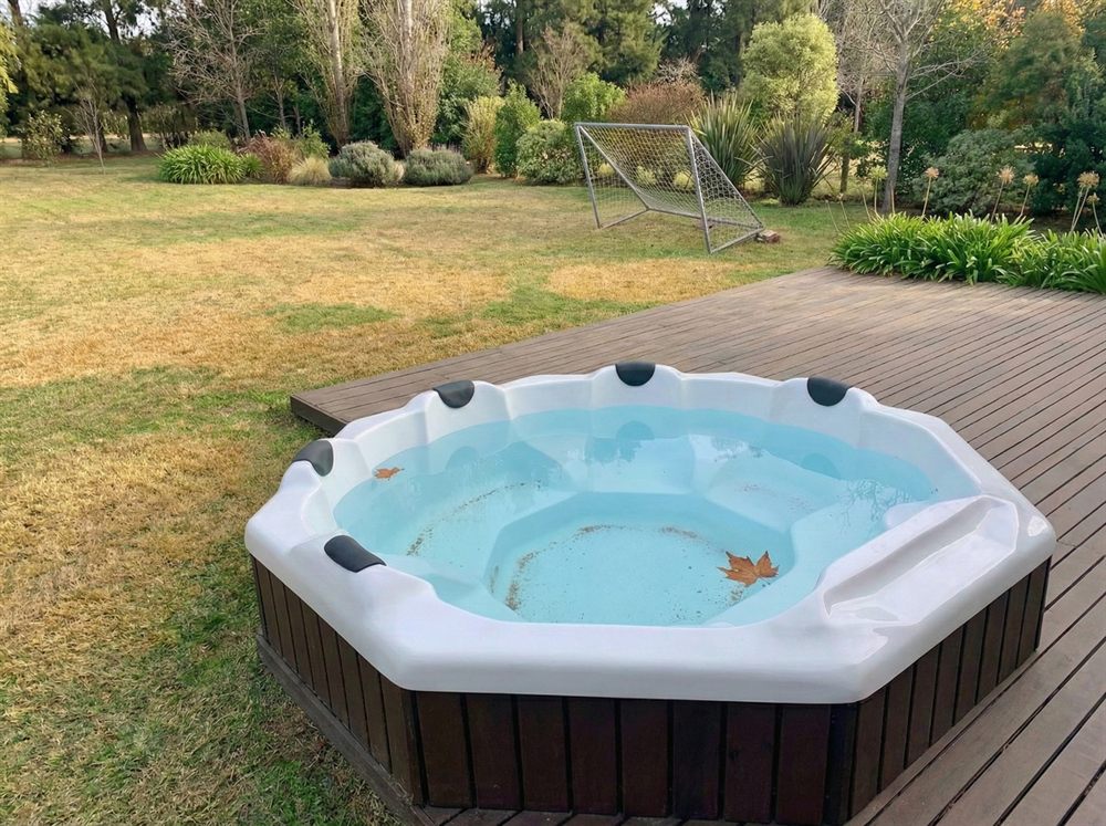 Cabañas La Argentina, Bariloche — minipiscina Octogonal para 5 personas